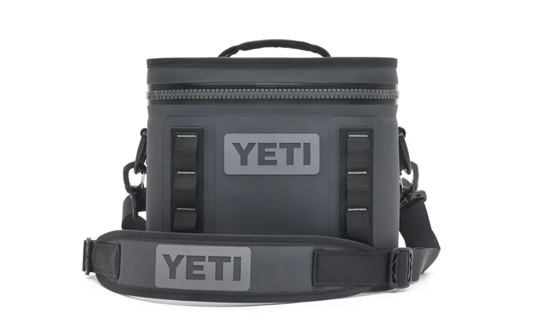 YETI Hopper Flip 8 Soft Cooler - Charcoal